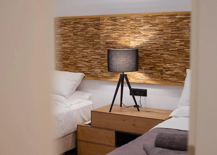 Anasasmos House アパート *